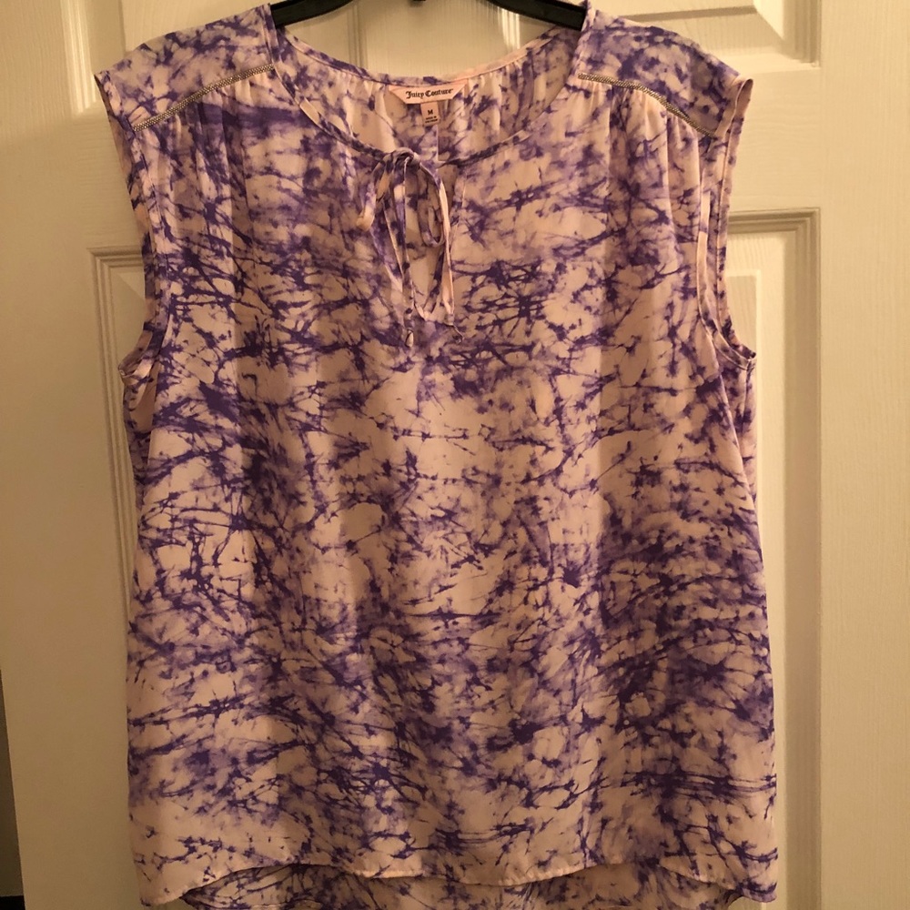 ⭐️ 2/$20 Juicy Couture Top